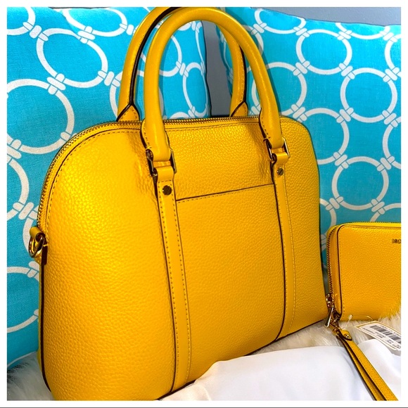 SOLD Michael Kors Sunflower Bedford Legacy Med Dome & Jet Set Sunflower Wallet - Picture 7 of 16